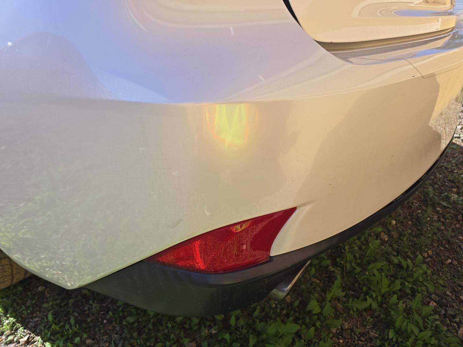 2016 Lexus IS IS 200t RWD