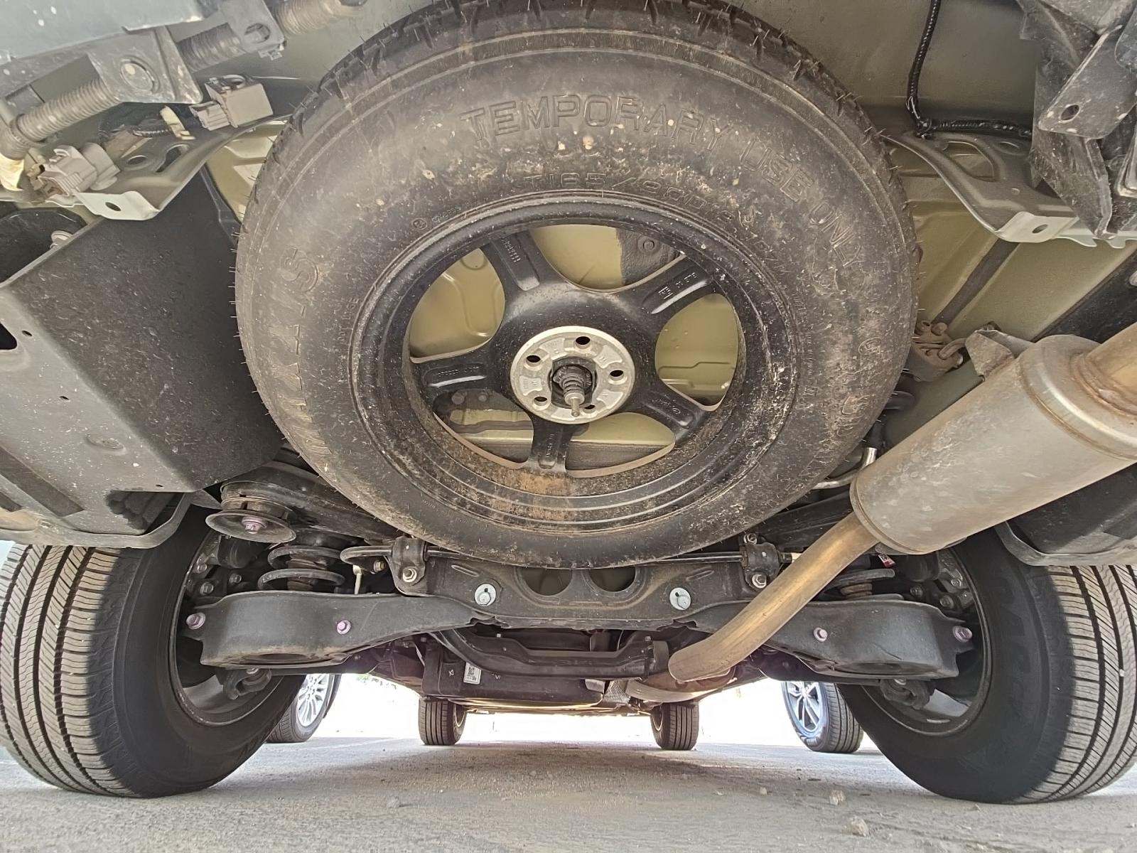 2023 Toyota Highlander Hybrid Bronze Edition FWD