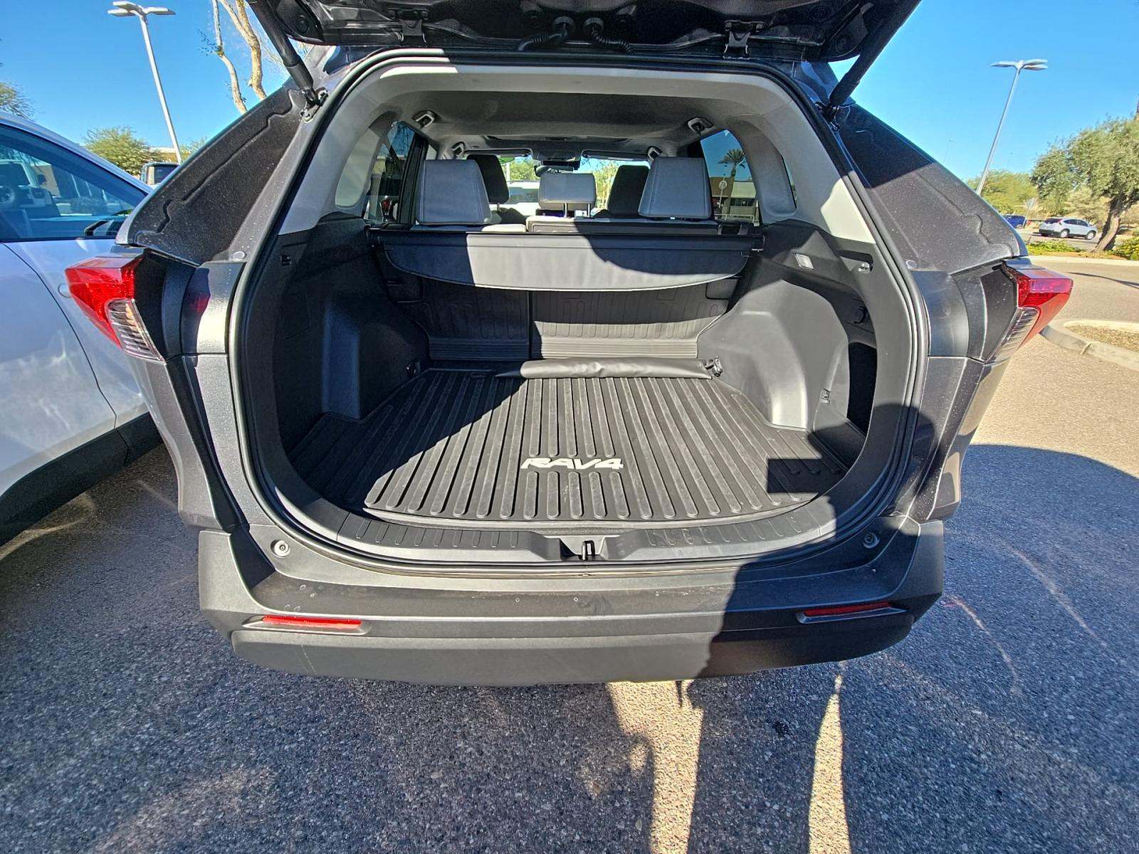 2025 Toyota RAV4 XLE Premium FWD