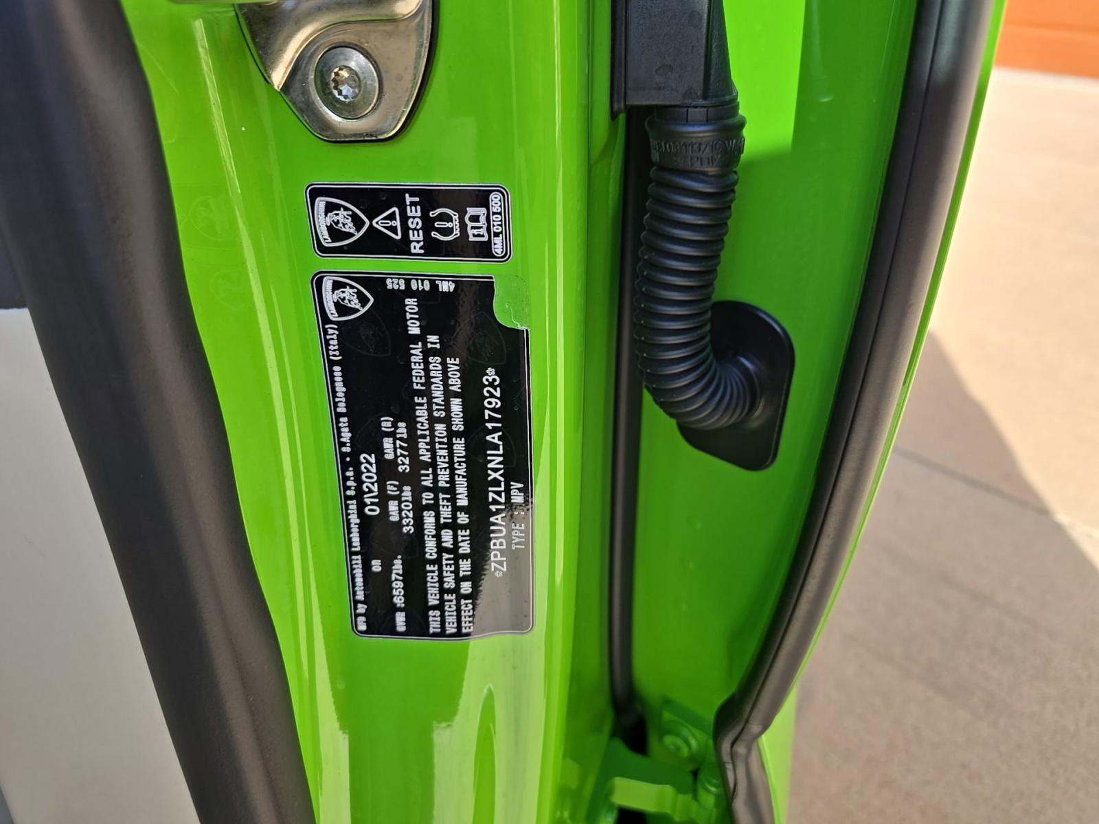 2022 Lamborghini Urus Base AWD