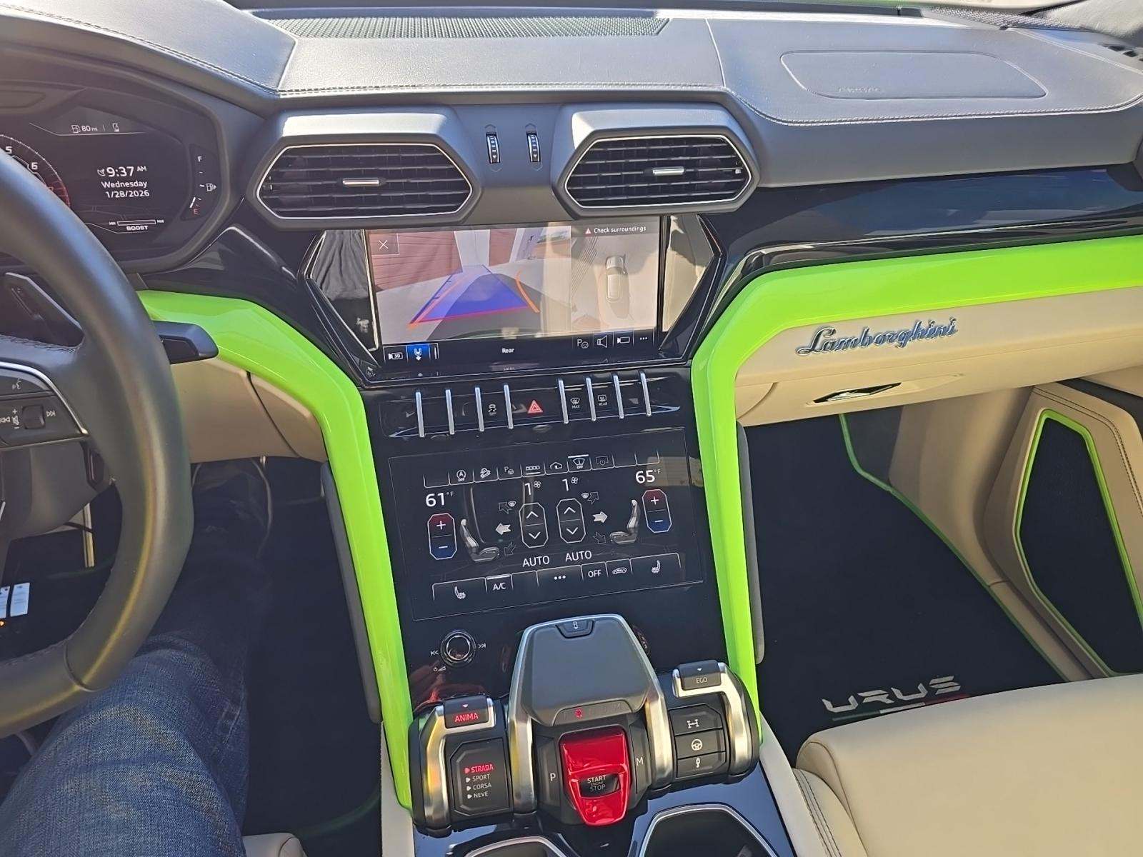 2022 Lamborghini Urus Base AWD