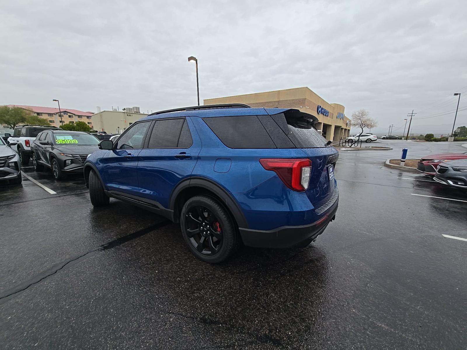 2023 Ford Explorer ST AWD