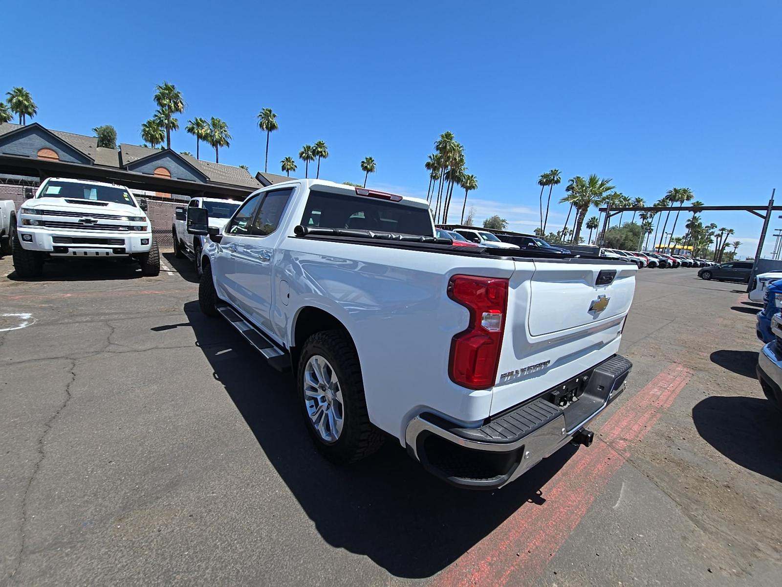 2024 Chevrolet Silverado 1500 LTZ AWD
