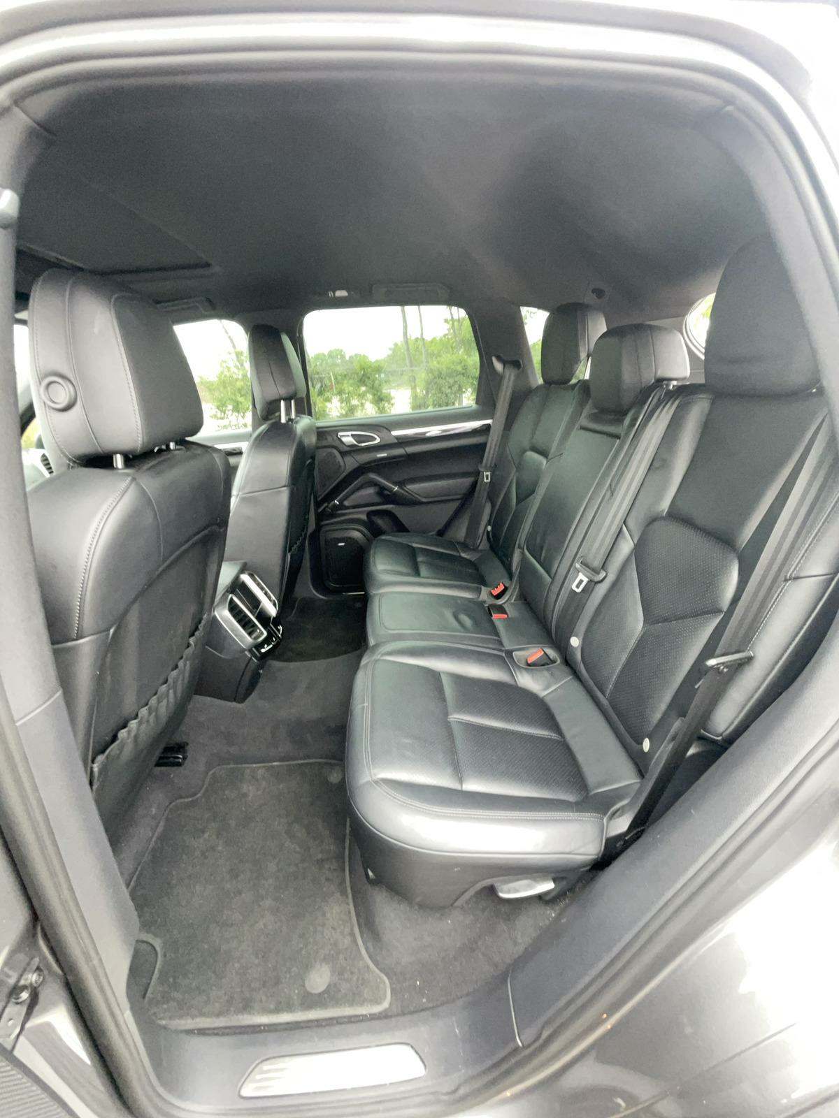 2012 Porsche Cayenne S Hybrid AWD