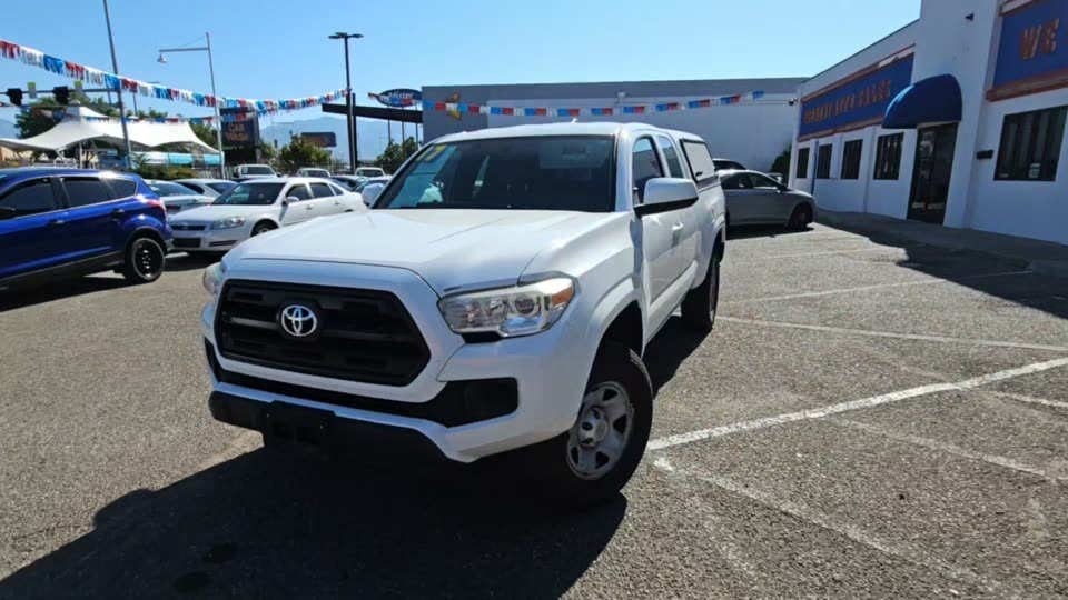 2017 Toyota Tacoma SR RWD