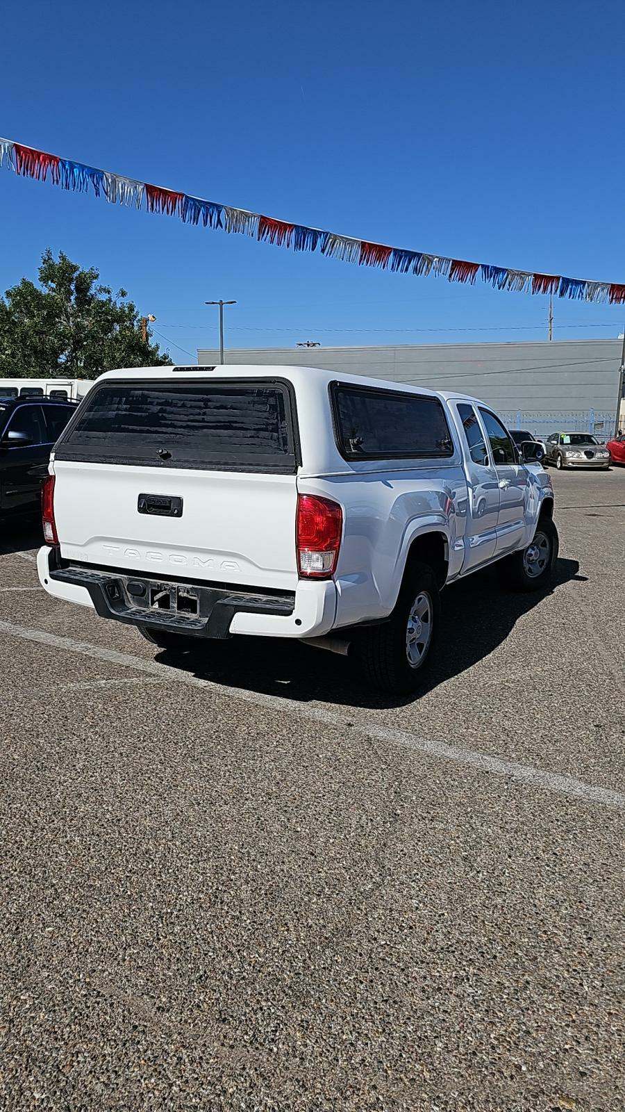 2017 Toyota Tacoma SR RWD