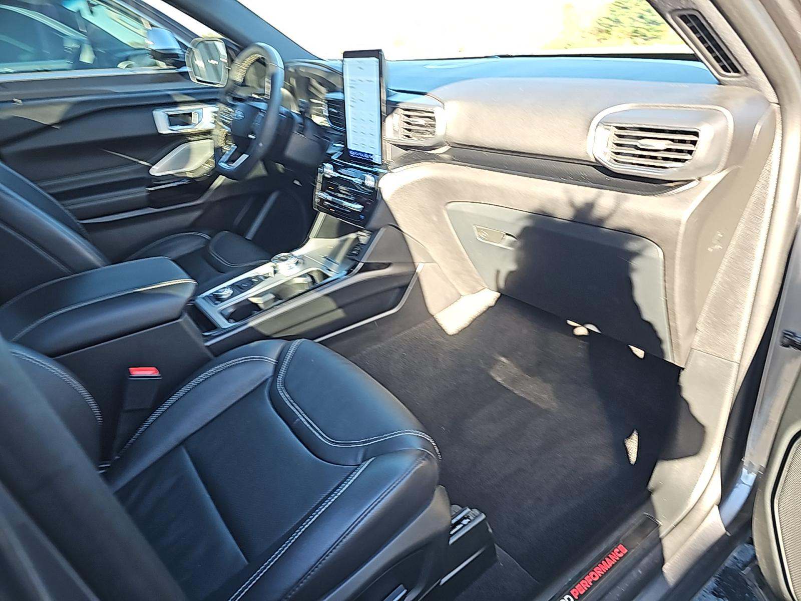 2024 Ford Explorer ST AWD