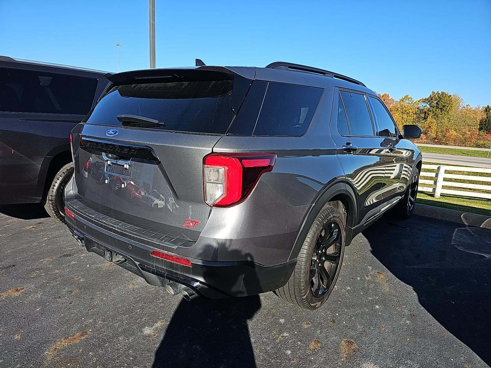 2024 Ford Explorer ST AWD