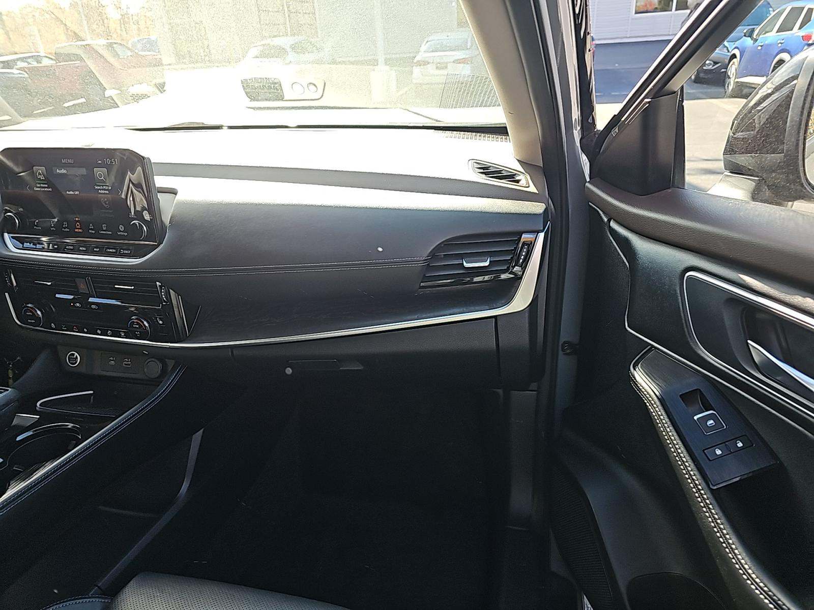 2023 Nissan Rogue Platinum AWD