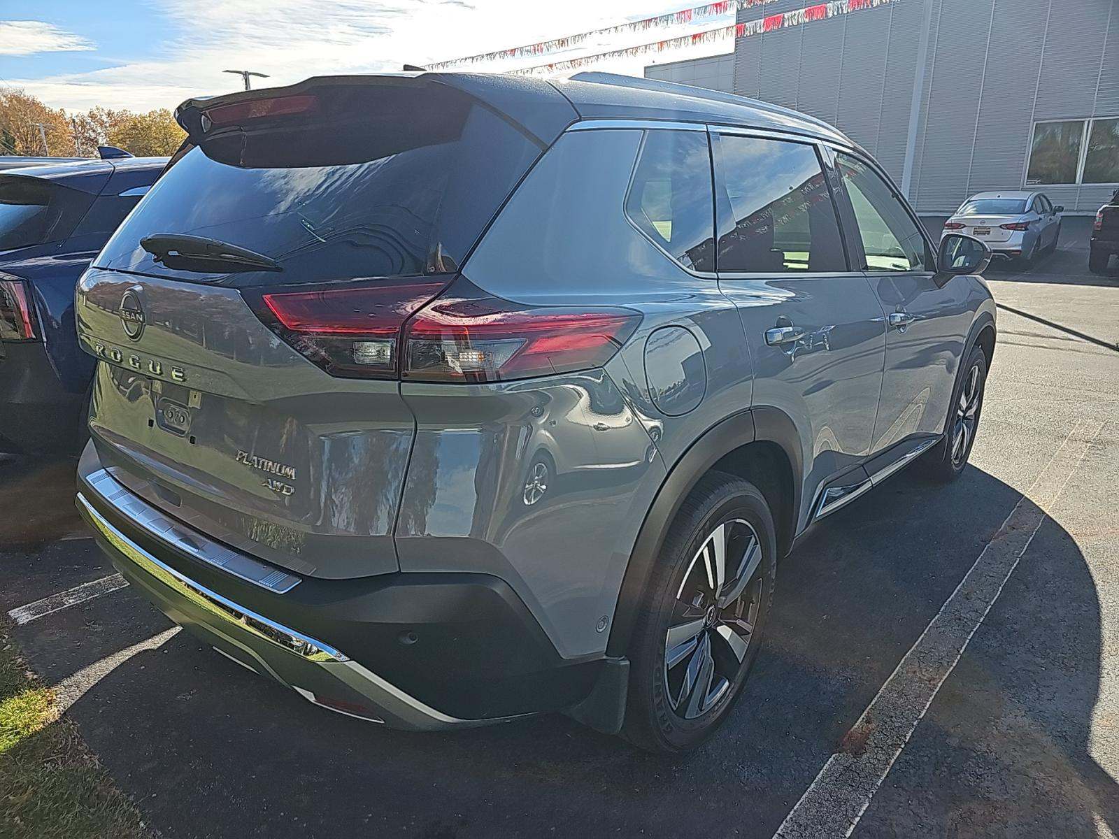 2023 Nissan Rogue Platinum AWD