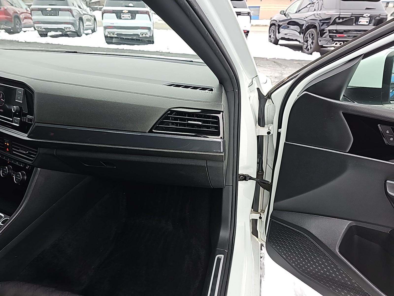 2019 Volkswagen Jetta 2.0T GLI S FWD