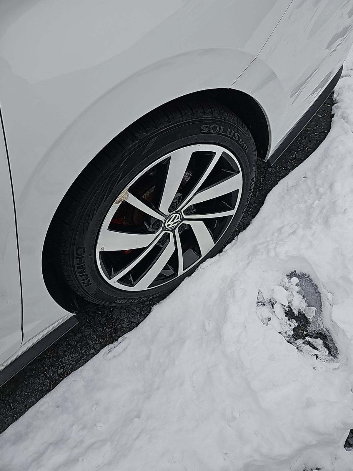 2019 Volkswagen Jetta 2.0T GLI S FWD