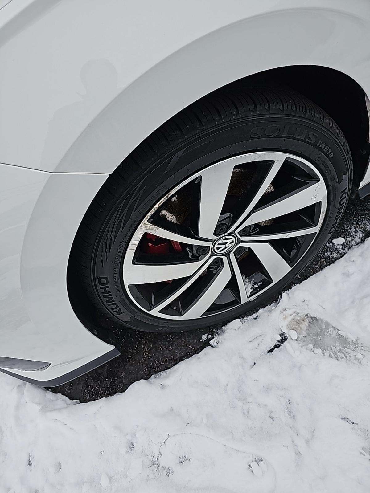 2019 Volkswagen Jetta 2.0T GLI S FWD