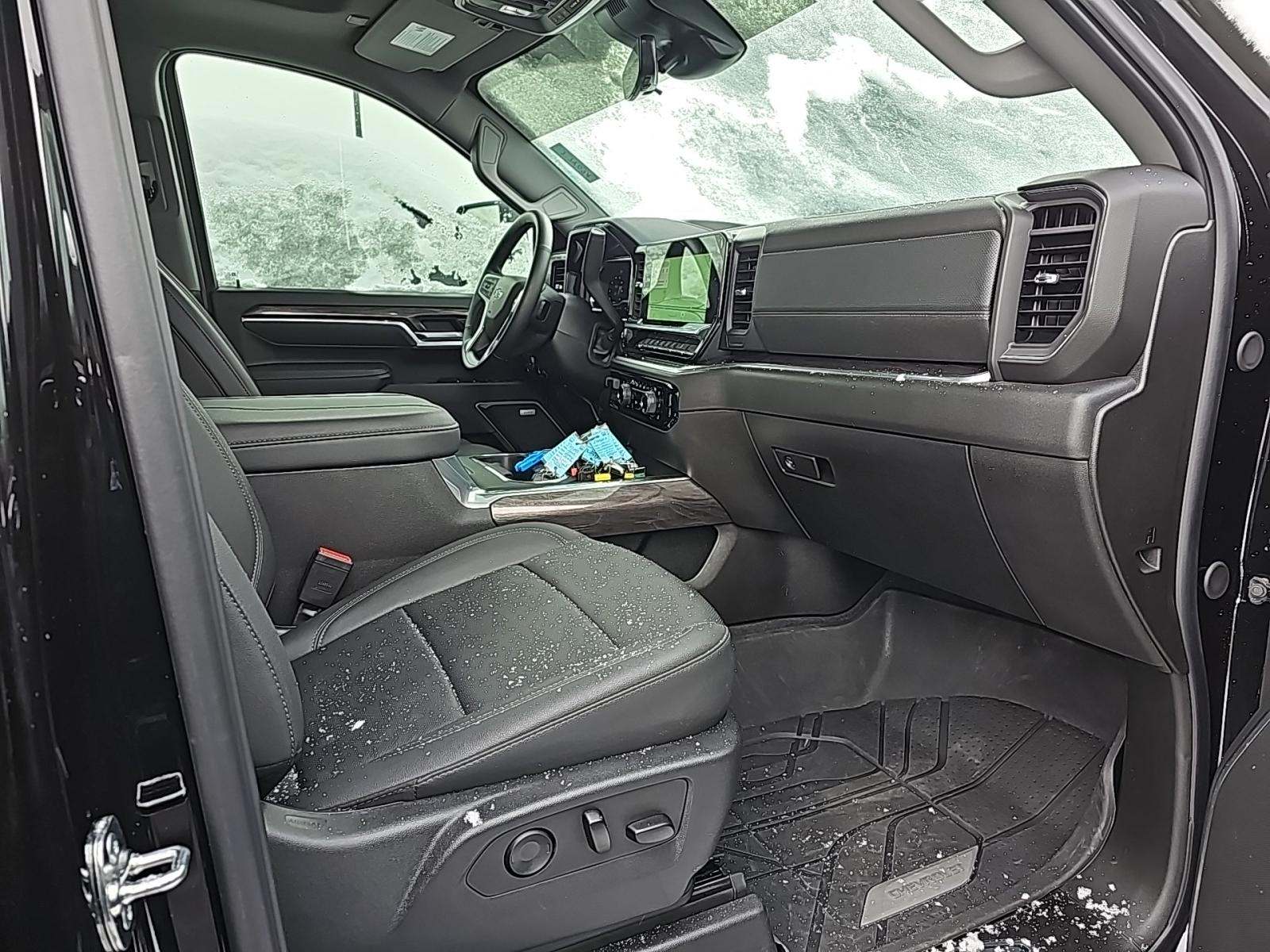 2025 Chevrolet Silverado 2500HD LTZ AWD