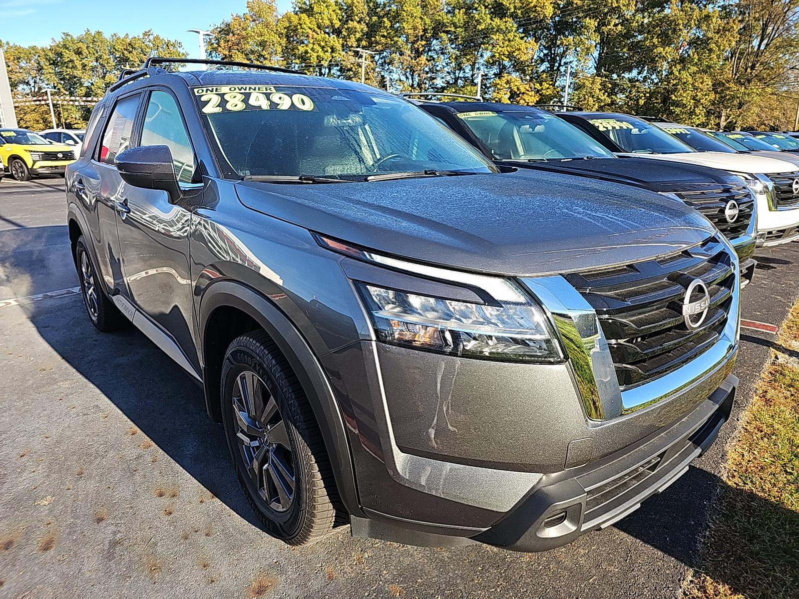 2022 Nissan Pathfinder SV AWD