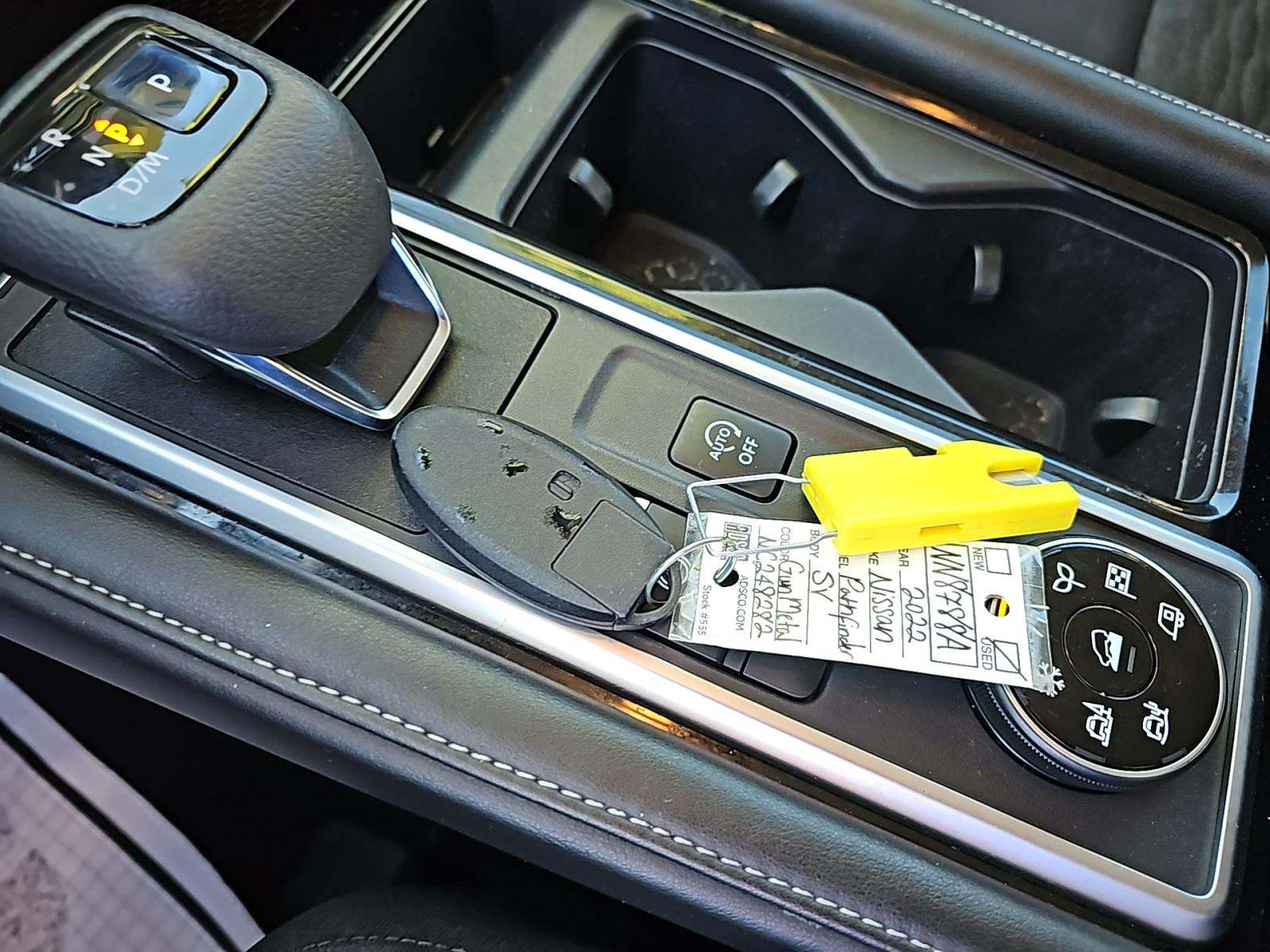 2022 Nissan Pathfinder SV AWD