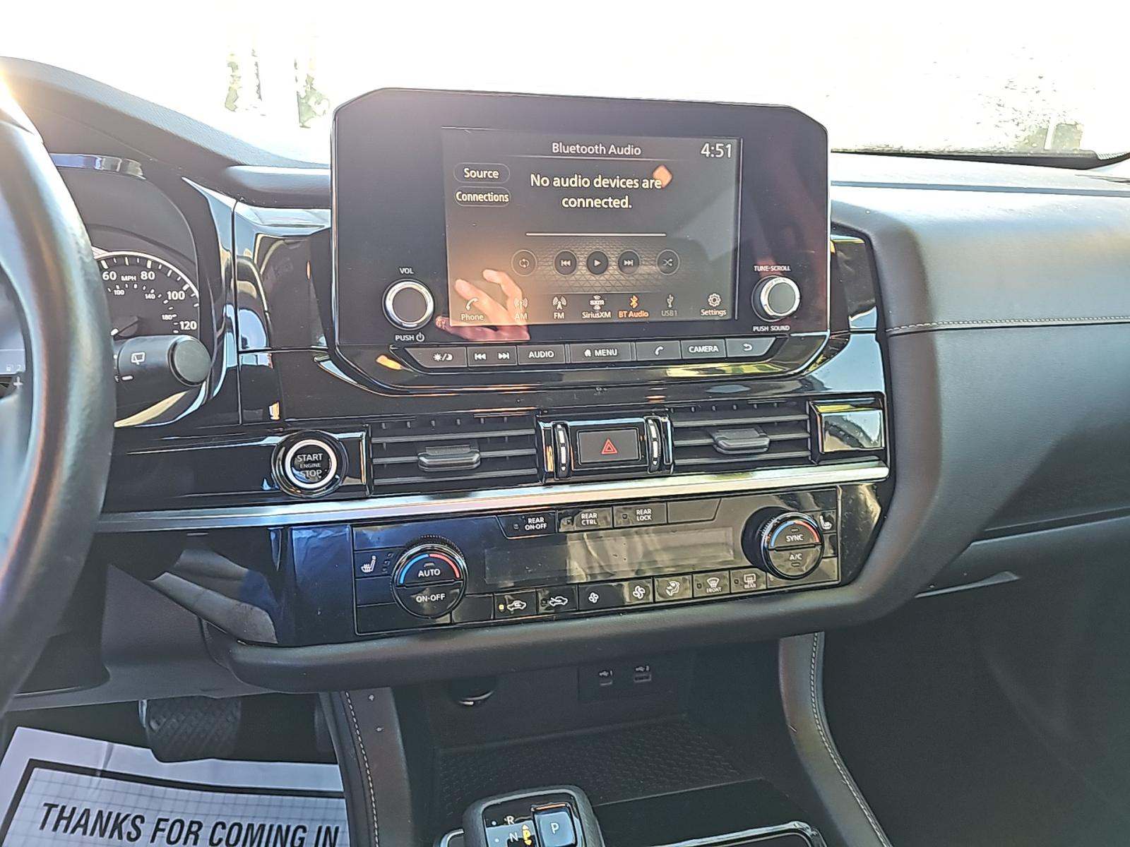 2022 Nissan Pathfinder SV AWD