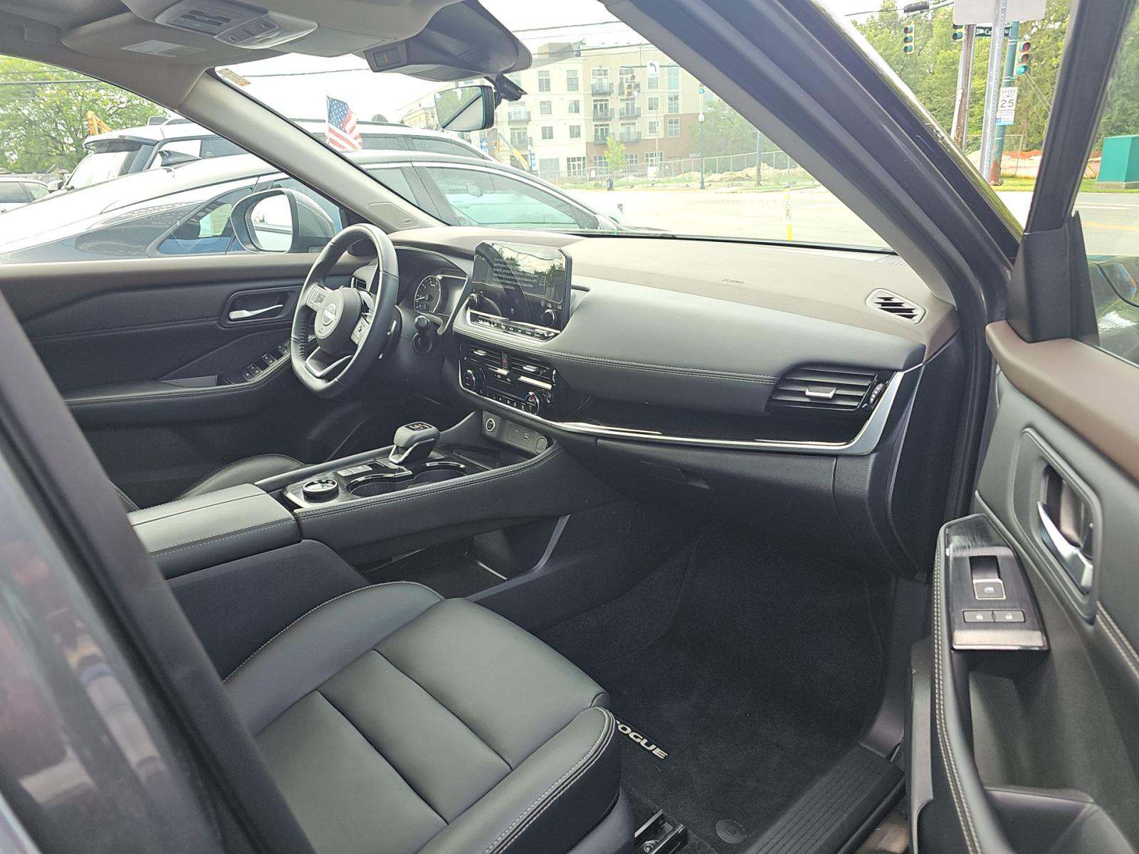2023 Nissan Rogue SL AWD