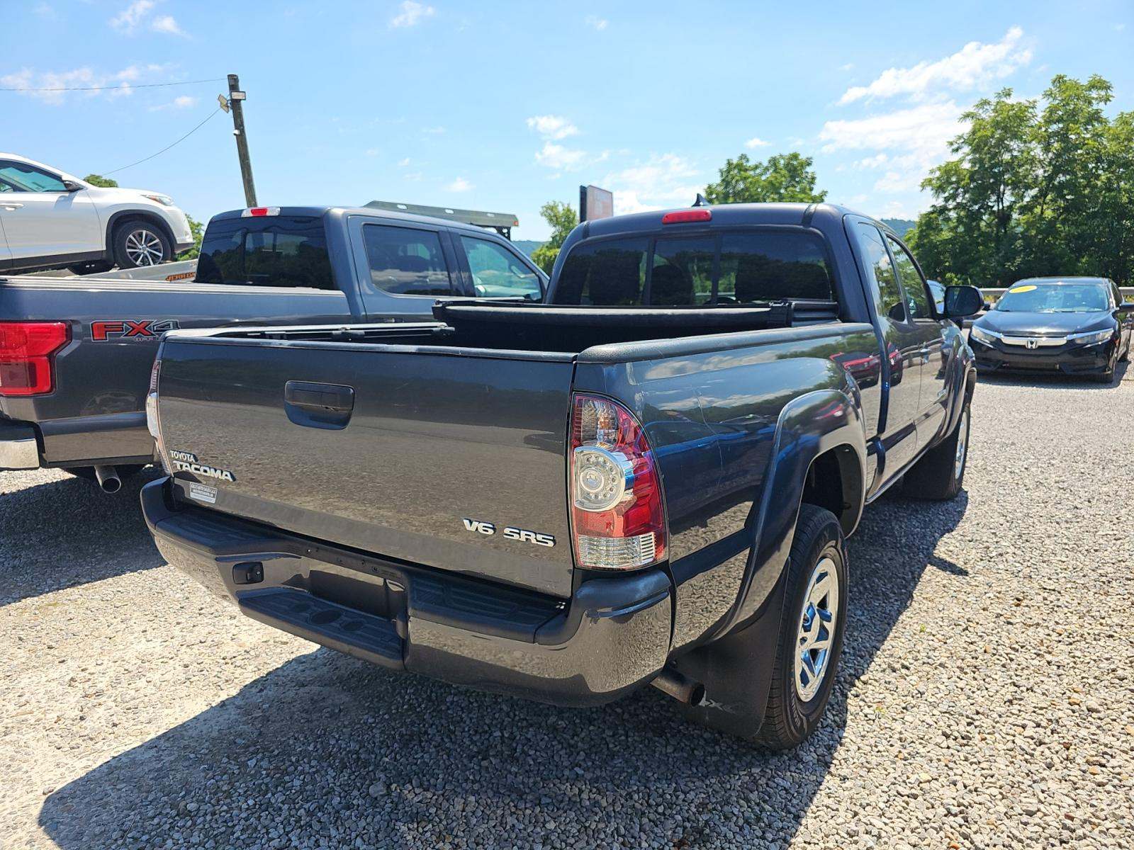 2015 Toyota Tacoma Base AWD