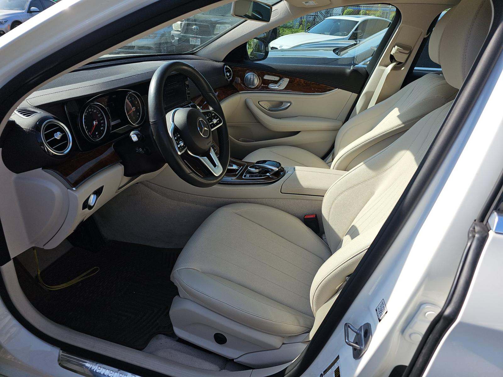 MERCEDES-BENZ E-CLASS - 6