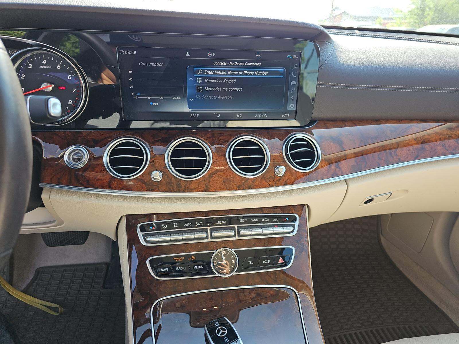 MERCEDES-BENZ E-CLASS - 10