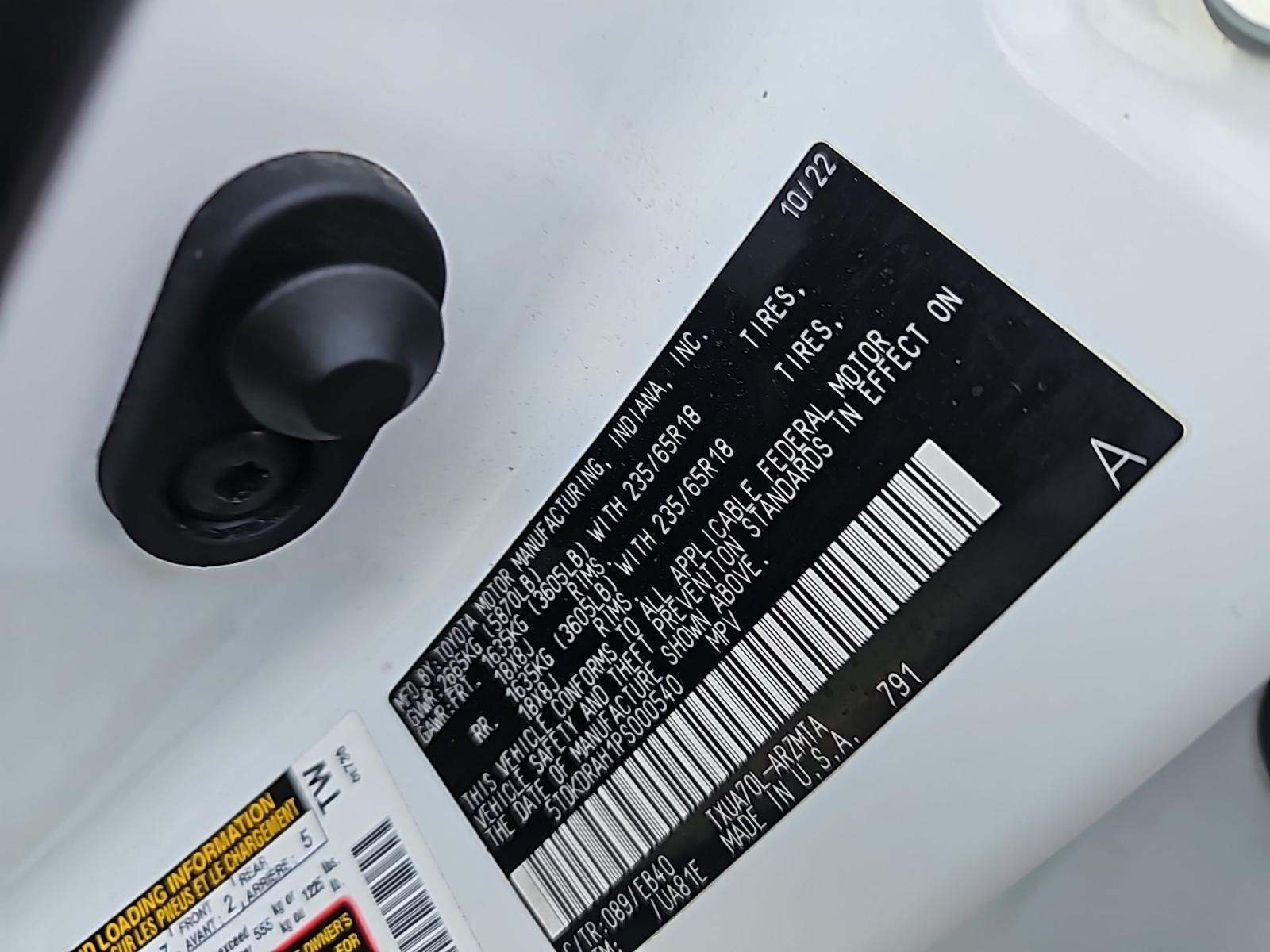 2023 Toyota Highlander XLE FWD