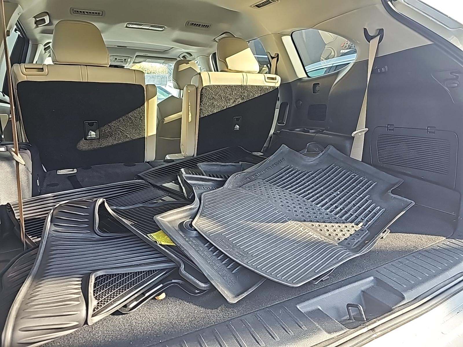 2023 Toyota Highlander XLE FWD