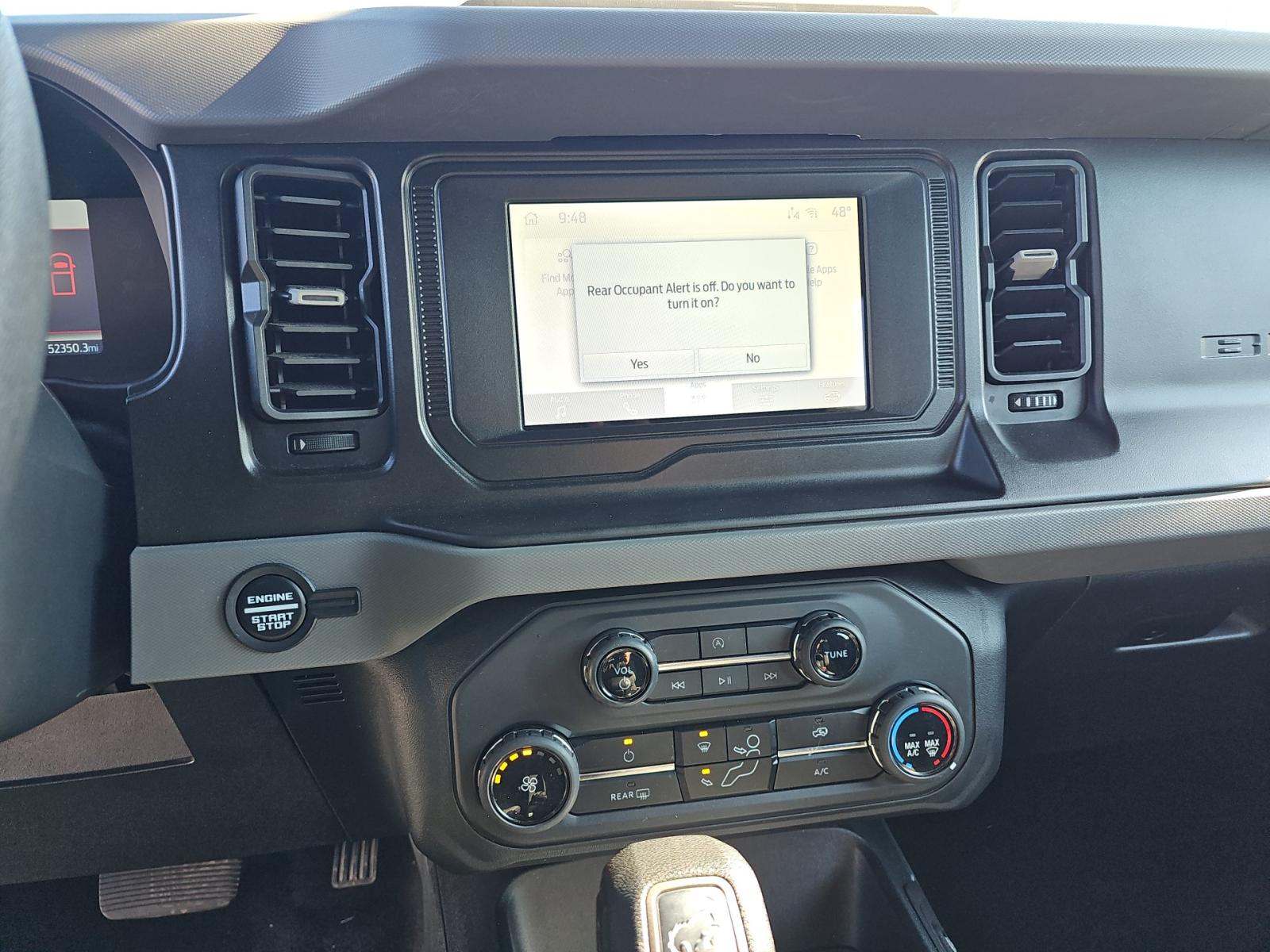 FORD BRONCO - 10