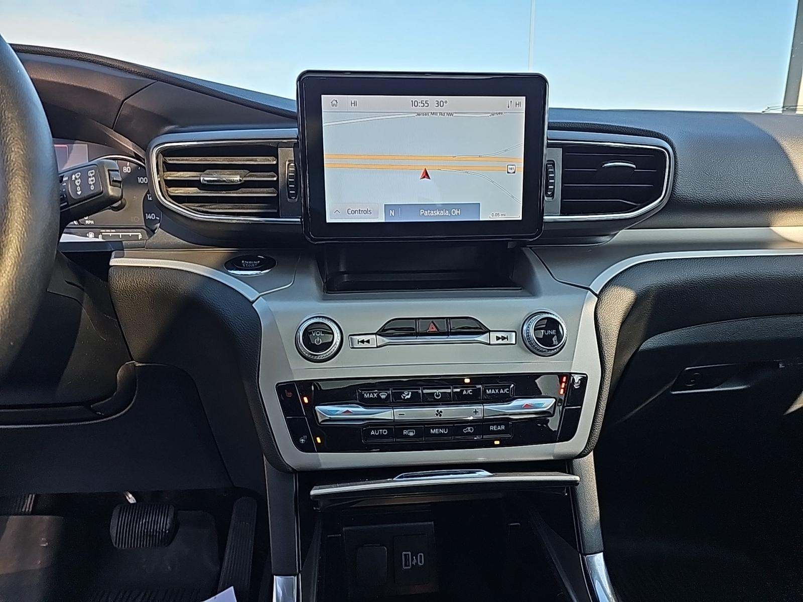 2023 Ford Explorer XLT AWD