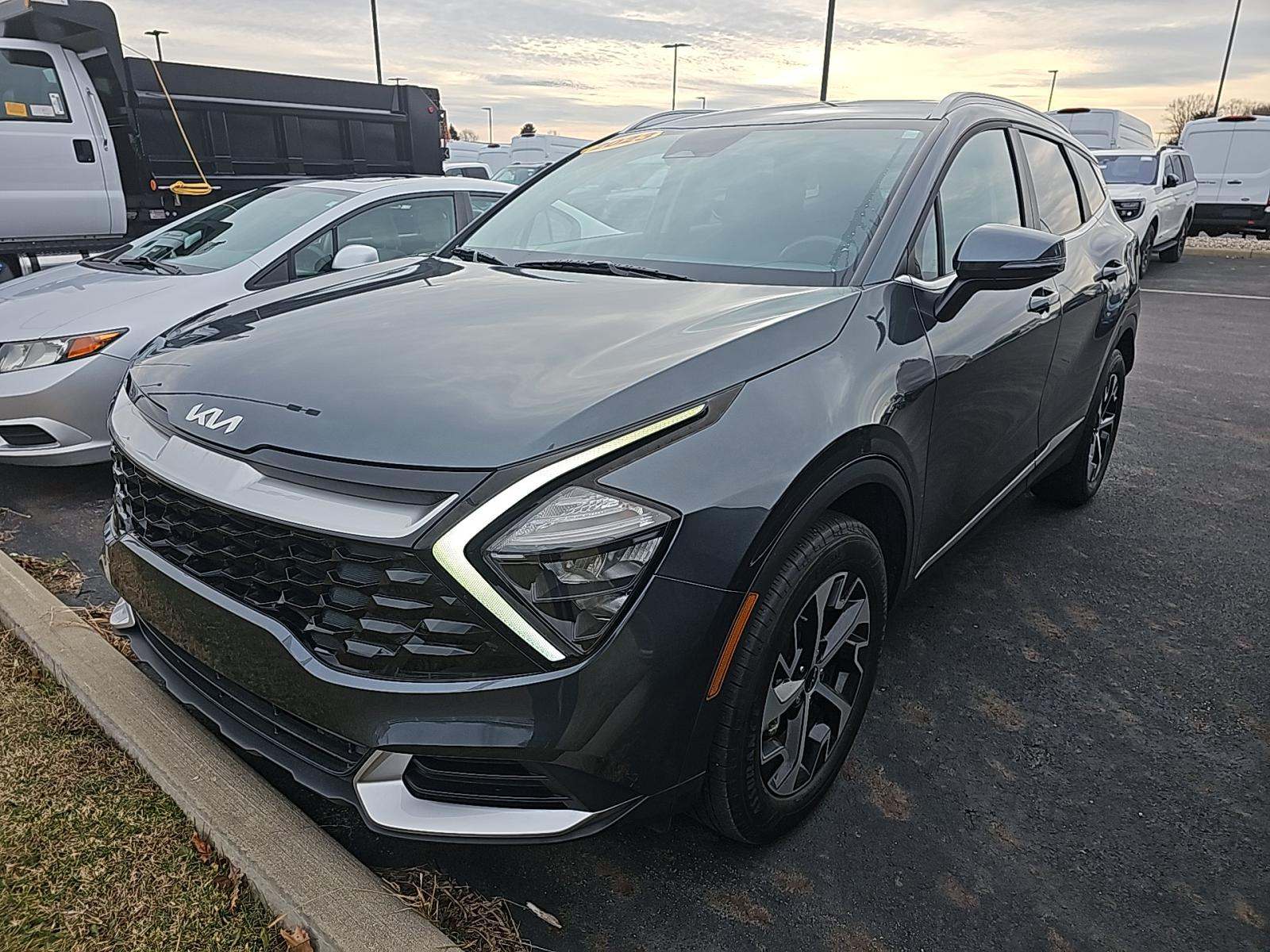 2023 Kia Sportage Hybrid EX AWD