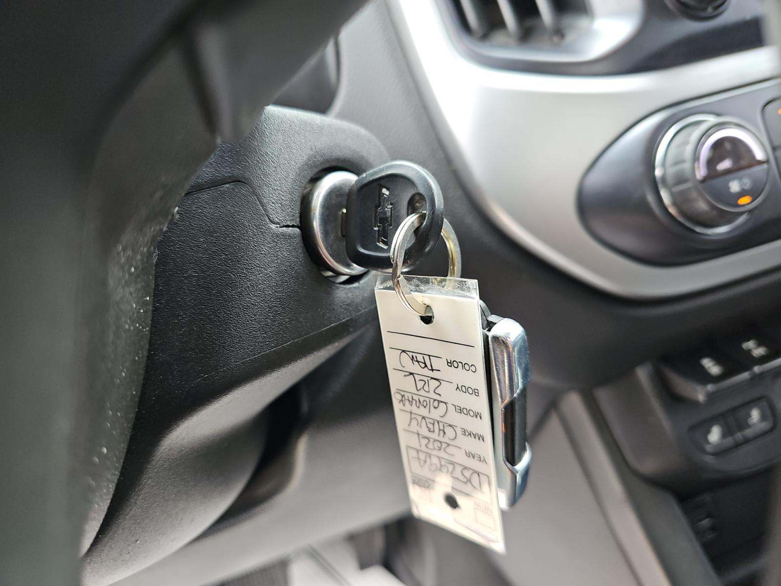 CHEVROLET SILVERADO - 4