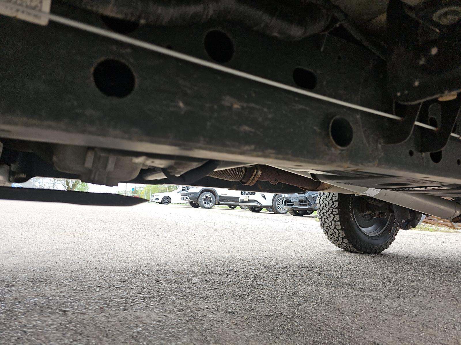 CHEVROLET SILVERADO - 3