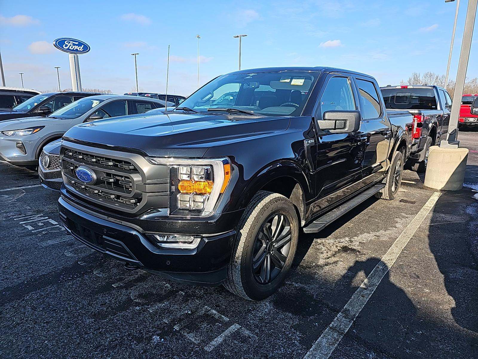 2023 Ford F-150 XLT AWD