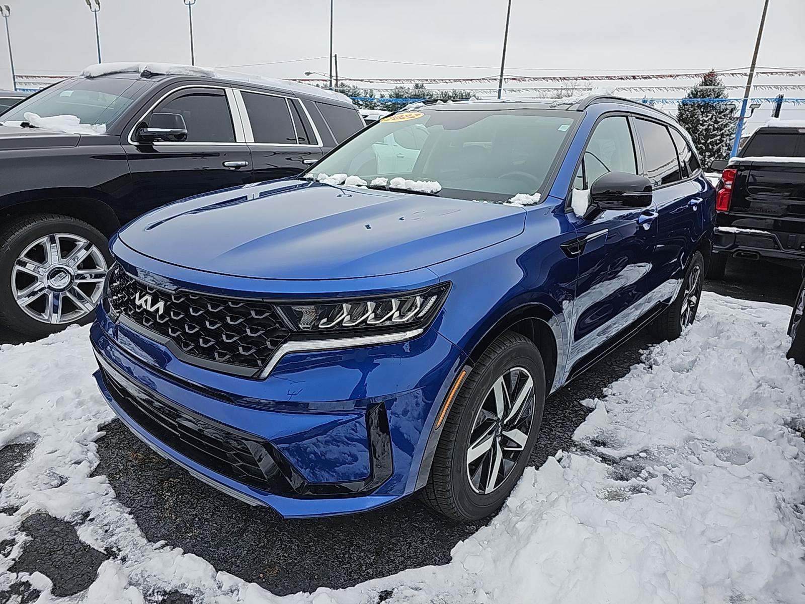 2022 Kia Sorento S FWD