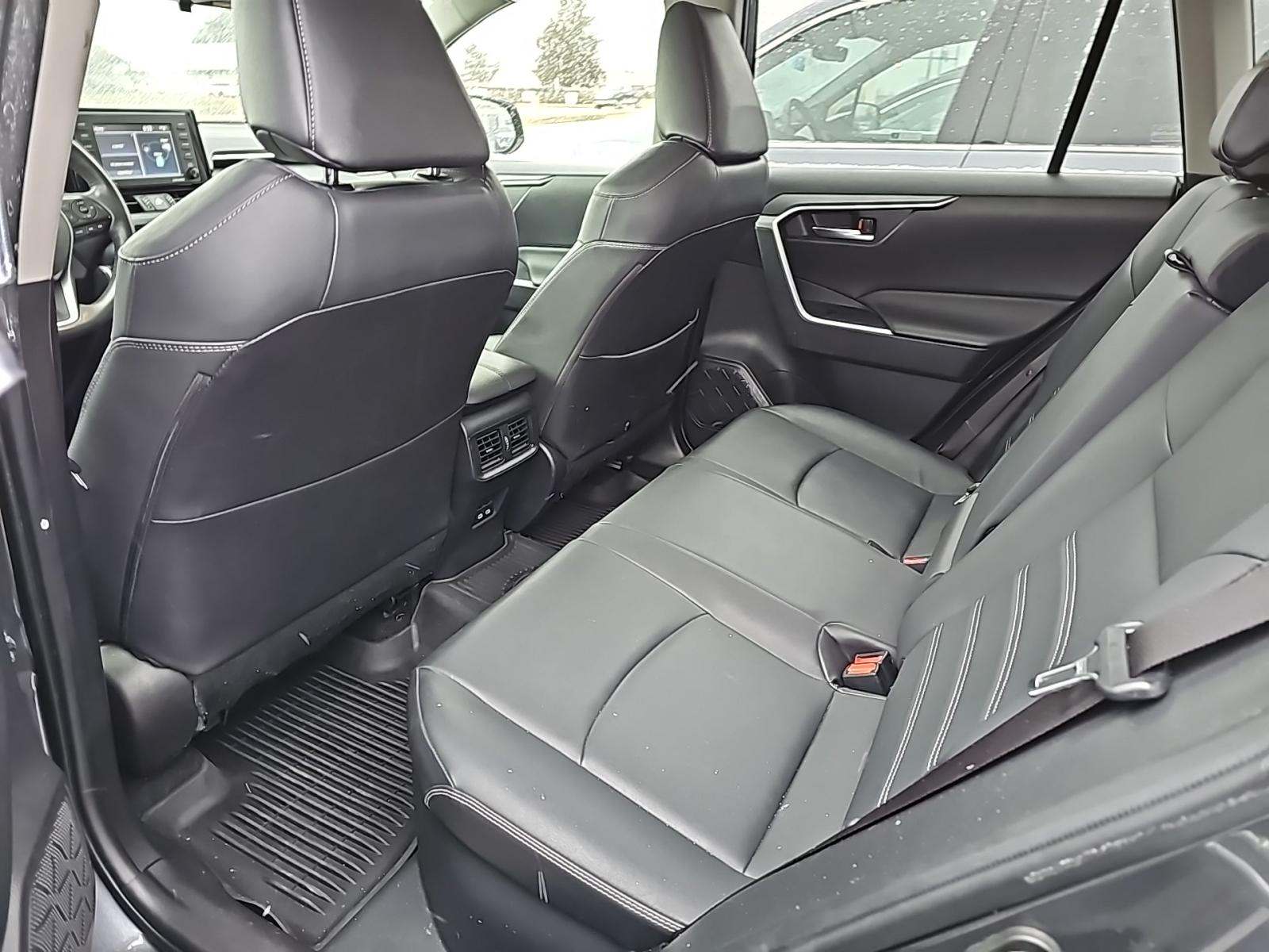 2022 Toyota RAV4 Hybrid XLE Premium AWD