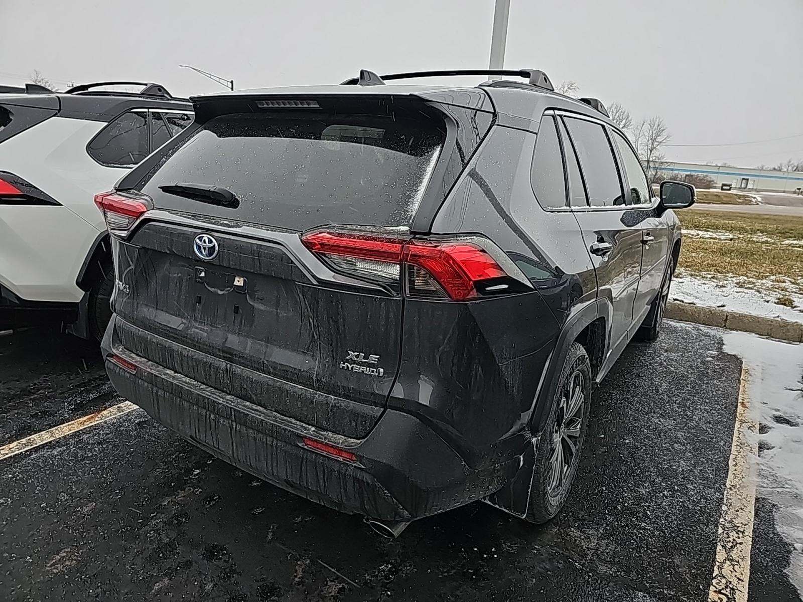 2022 Toyota RAV4 Hybrid XLE Premium AWD