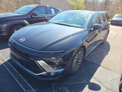 HYUNDAI HYBRID SEL - 1