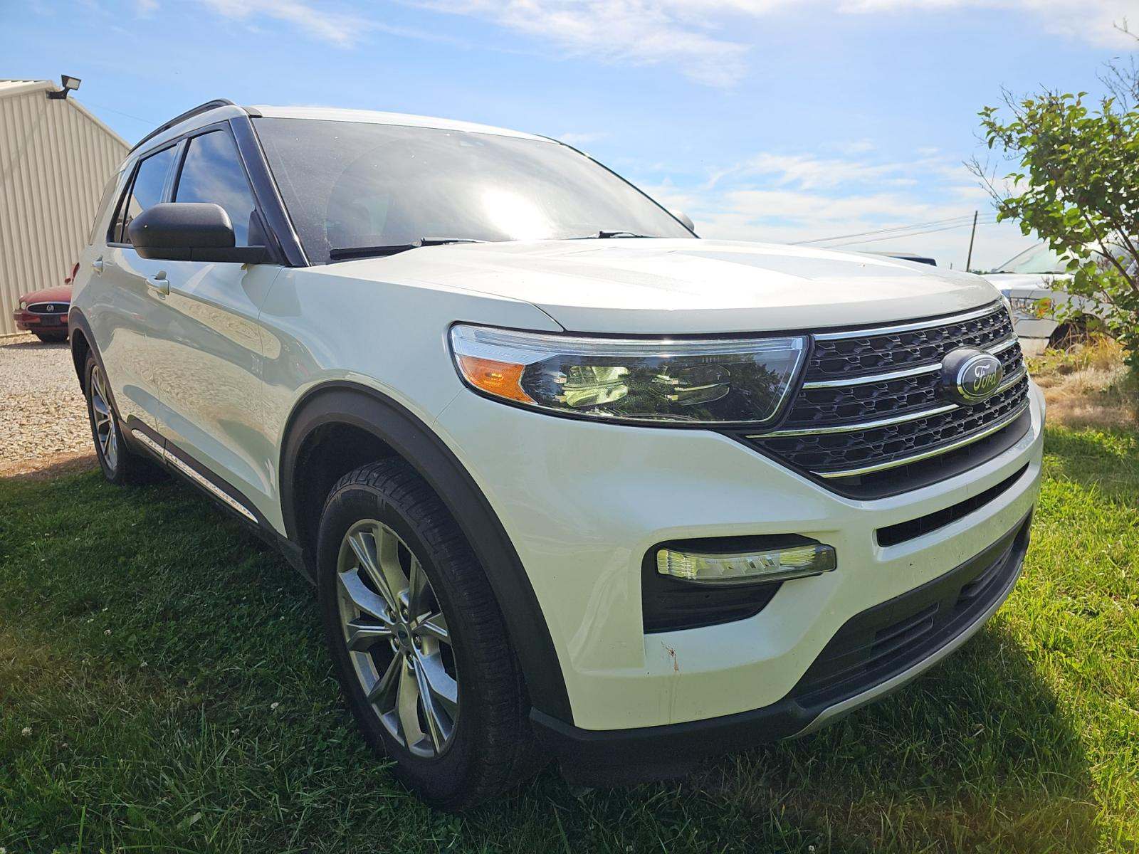 FORD EXPLORER - 4