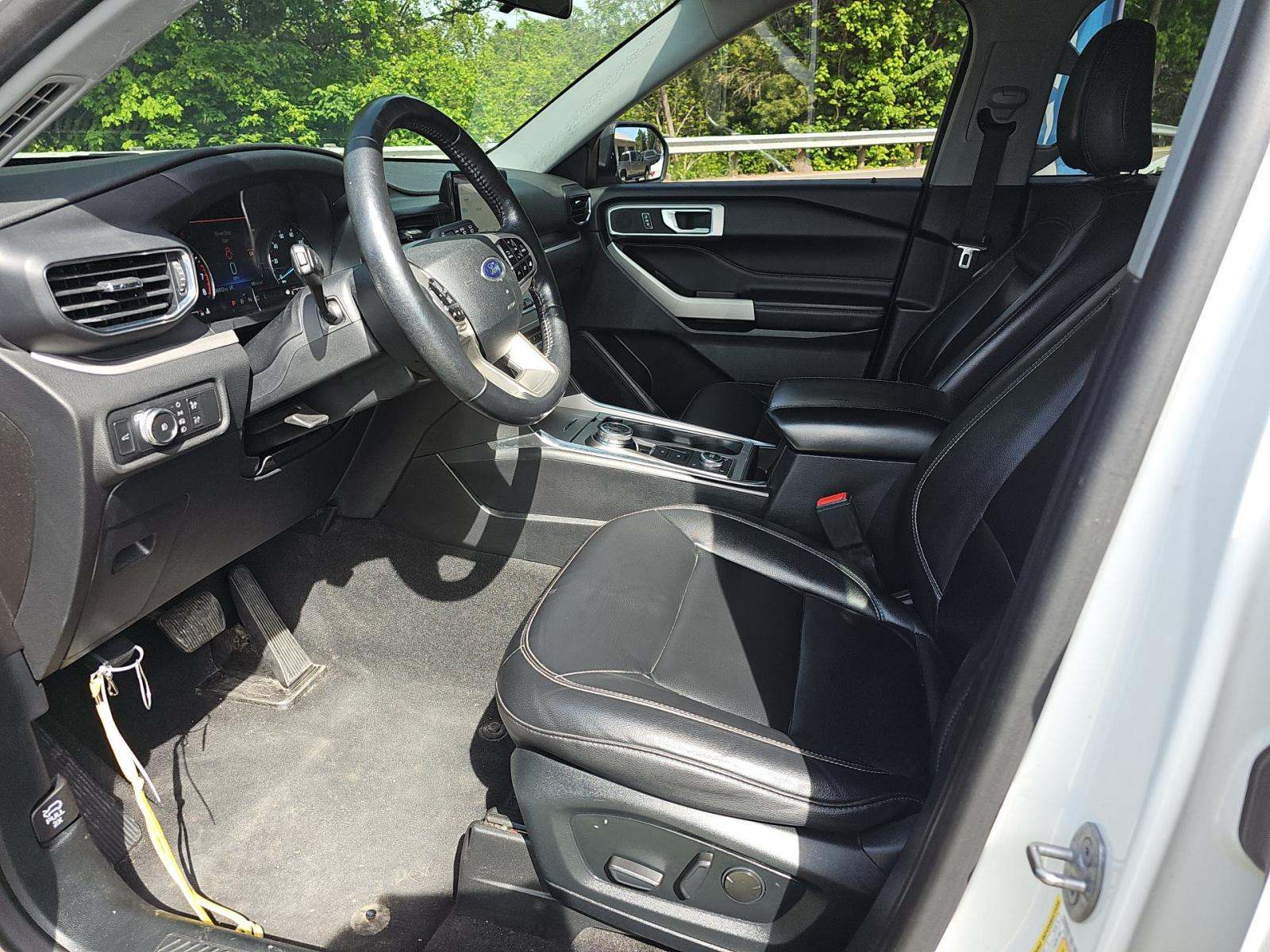 FORD EXPLORER - 6
