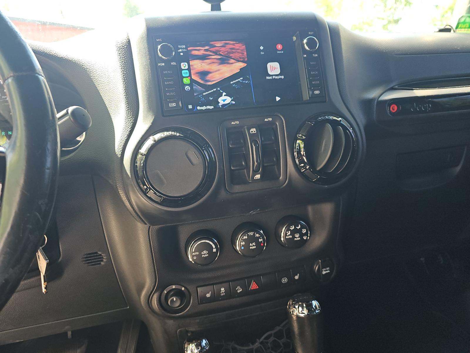 JEEP UNLIMITED SAHARA ALTITUDE EDITION - 6