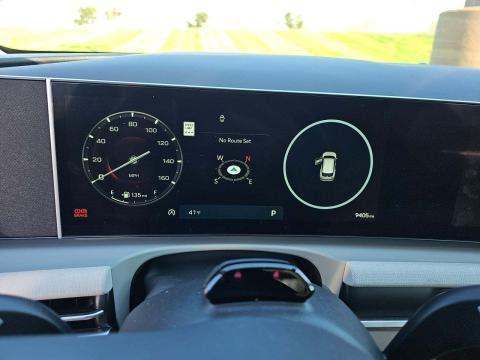 HYUNDAI SEL CONVENIENCE - 9