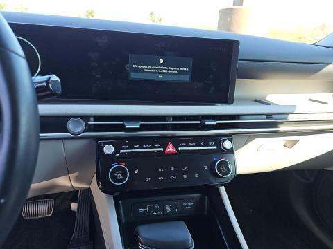 HYUNDAI SEL CONVENIENCE - 10