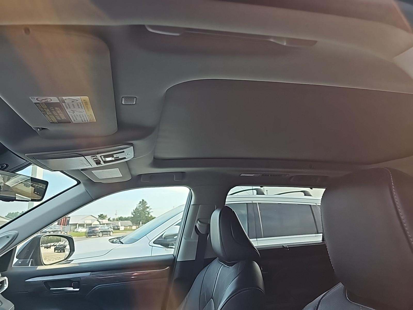 2022 Toyota Highlander Platinum AWD