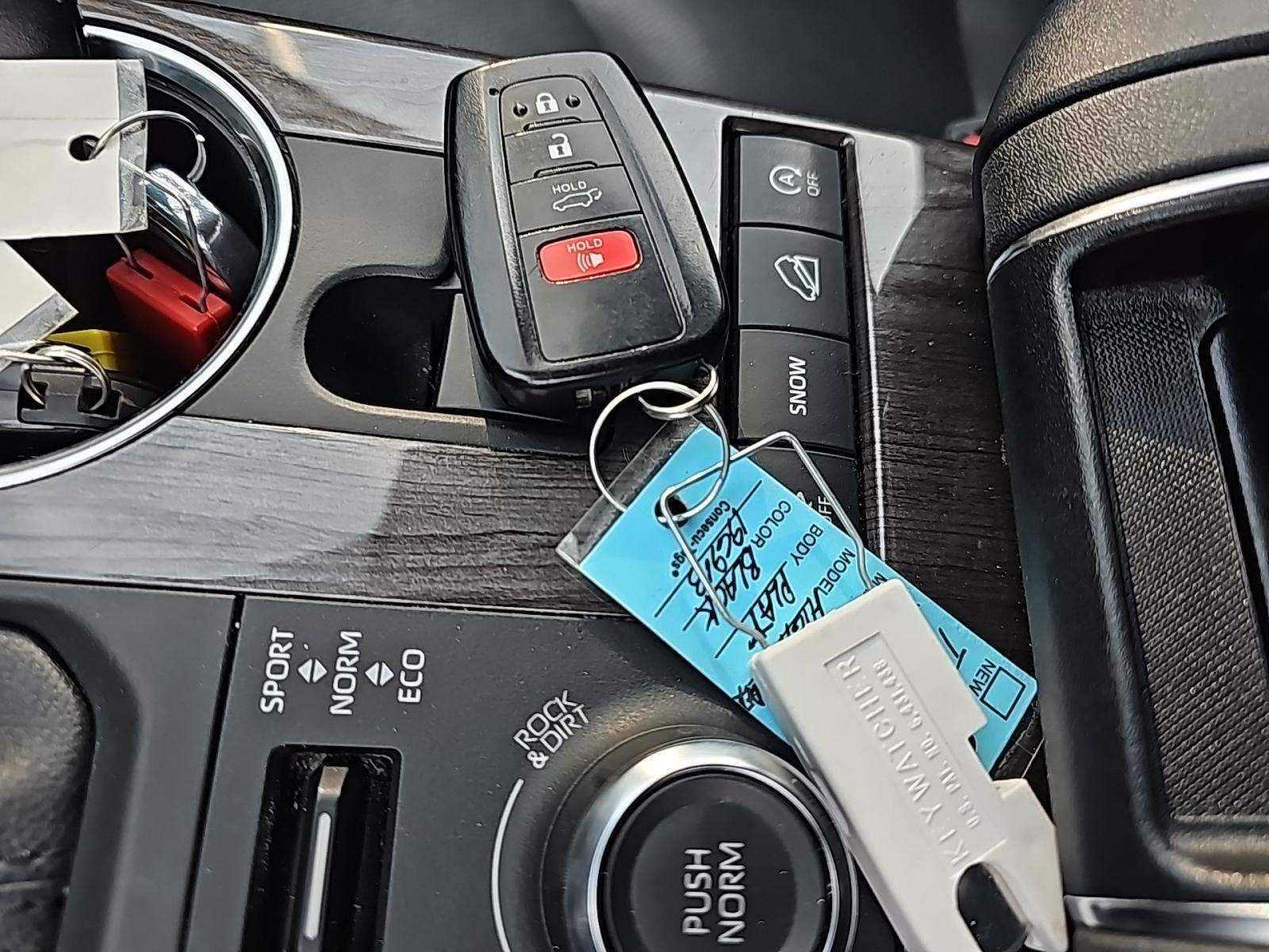 2022 Toyota Highlander Platinum AWD