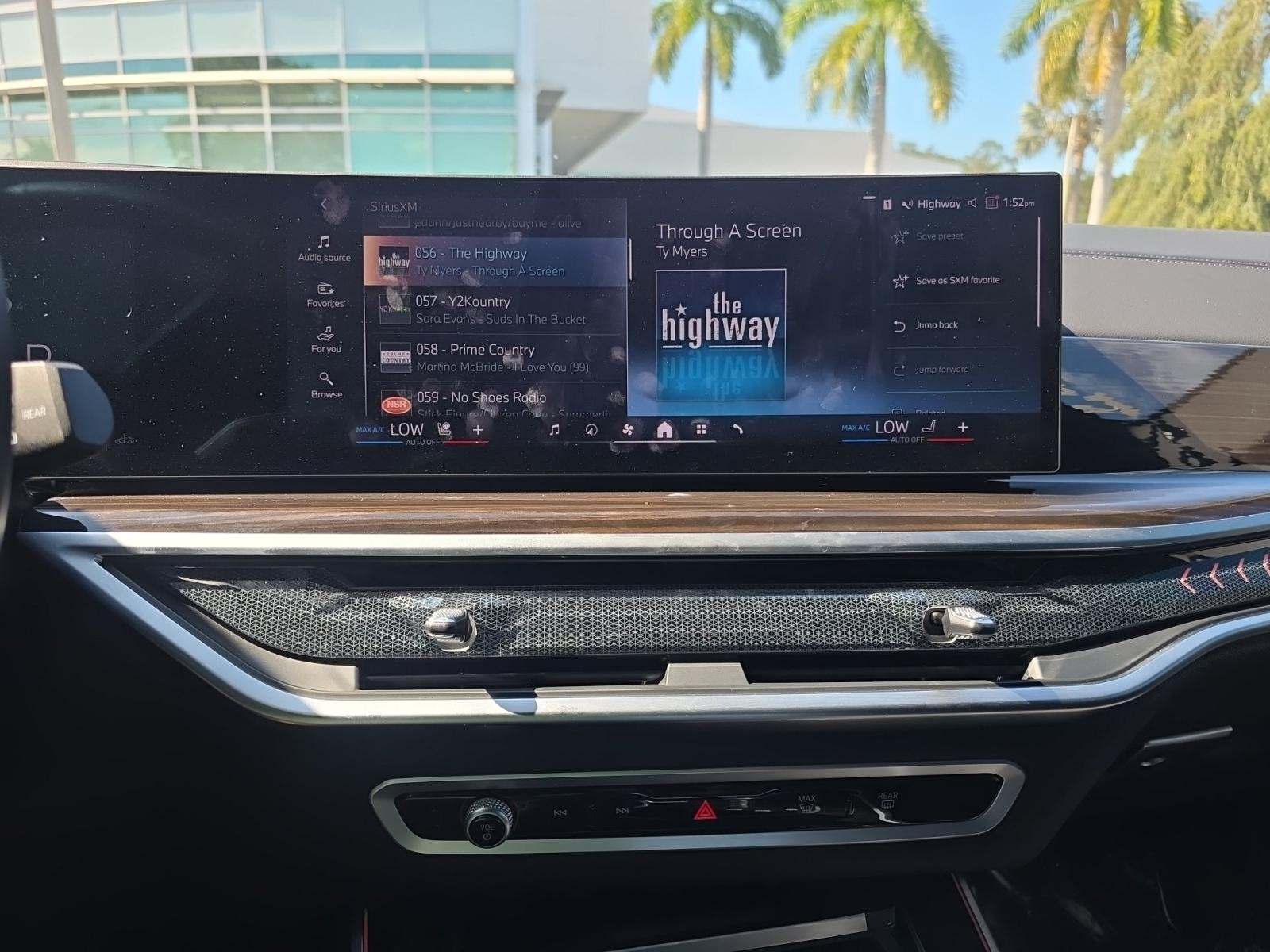 2024 BMW X5 xDrive40i AWD