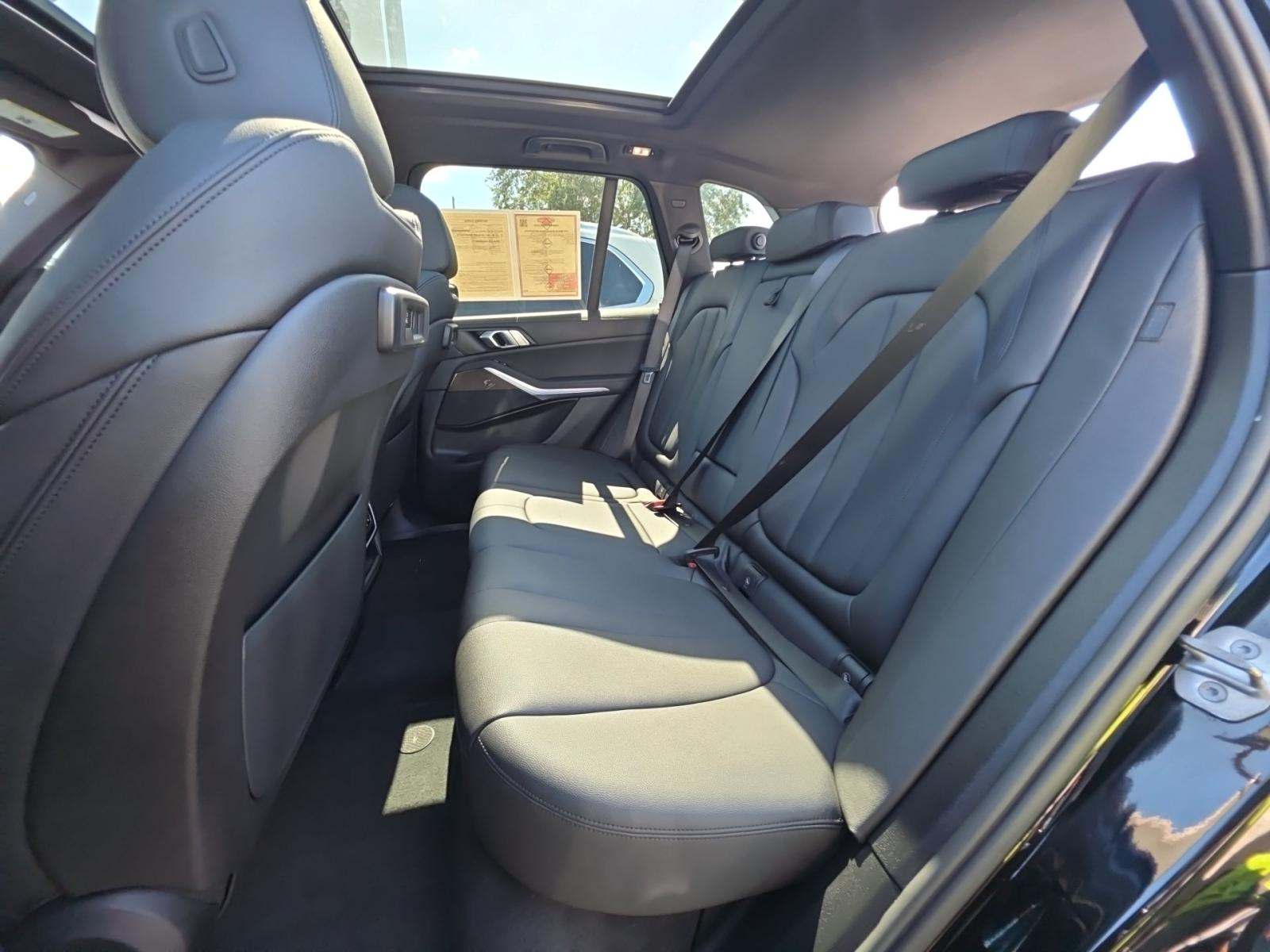 2022 BMW X5 sDrive40i RWD