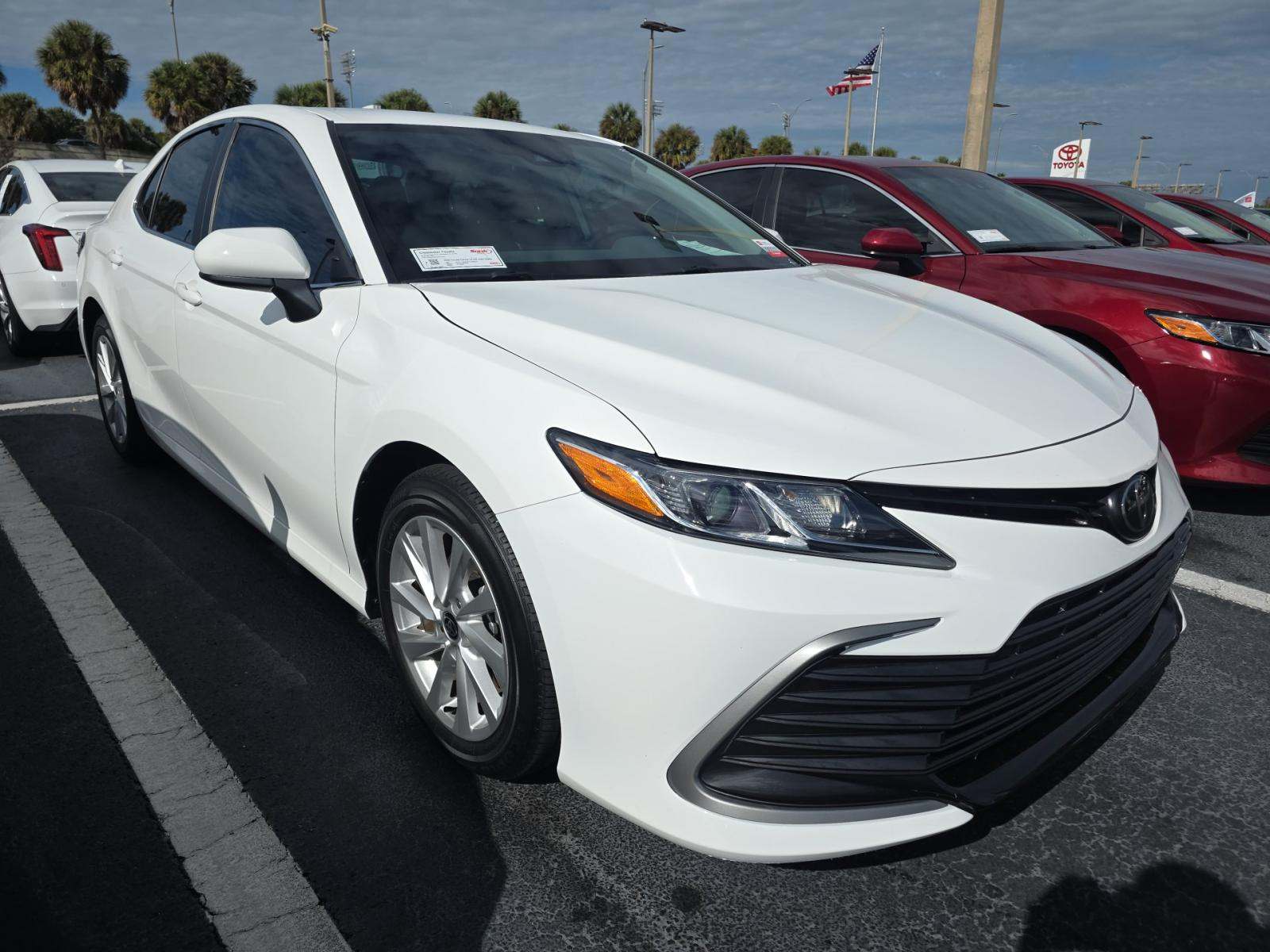 2023 Toyota Camry LE FWD