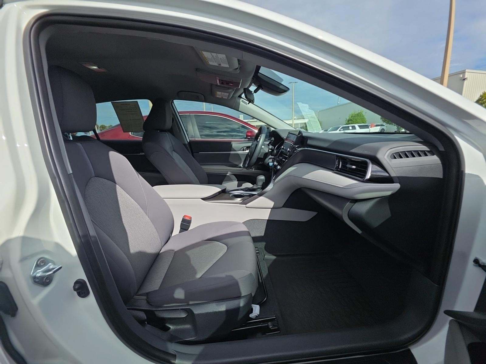 2023 Toyota Camry LE FWD