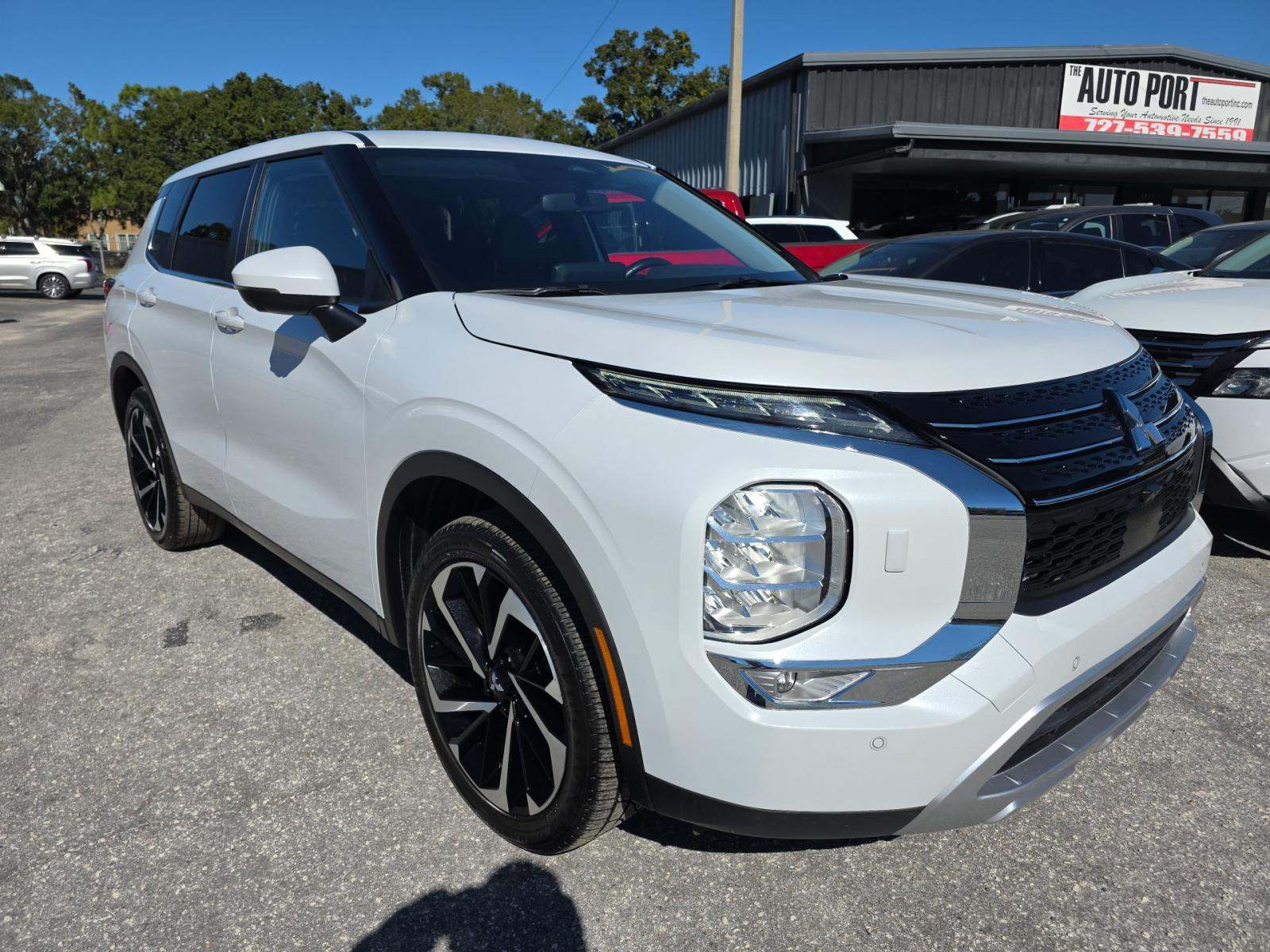 2024 Mitsubishi Outlander SE AWD