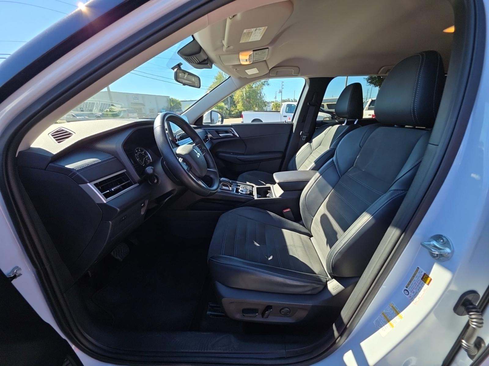 2024 Mitsubishi Outlander SE AWD